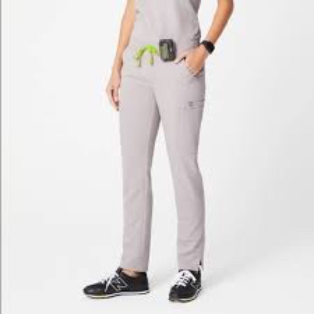 Figs slate yola XS petite
